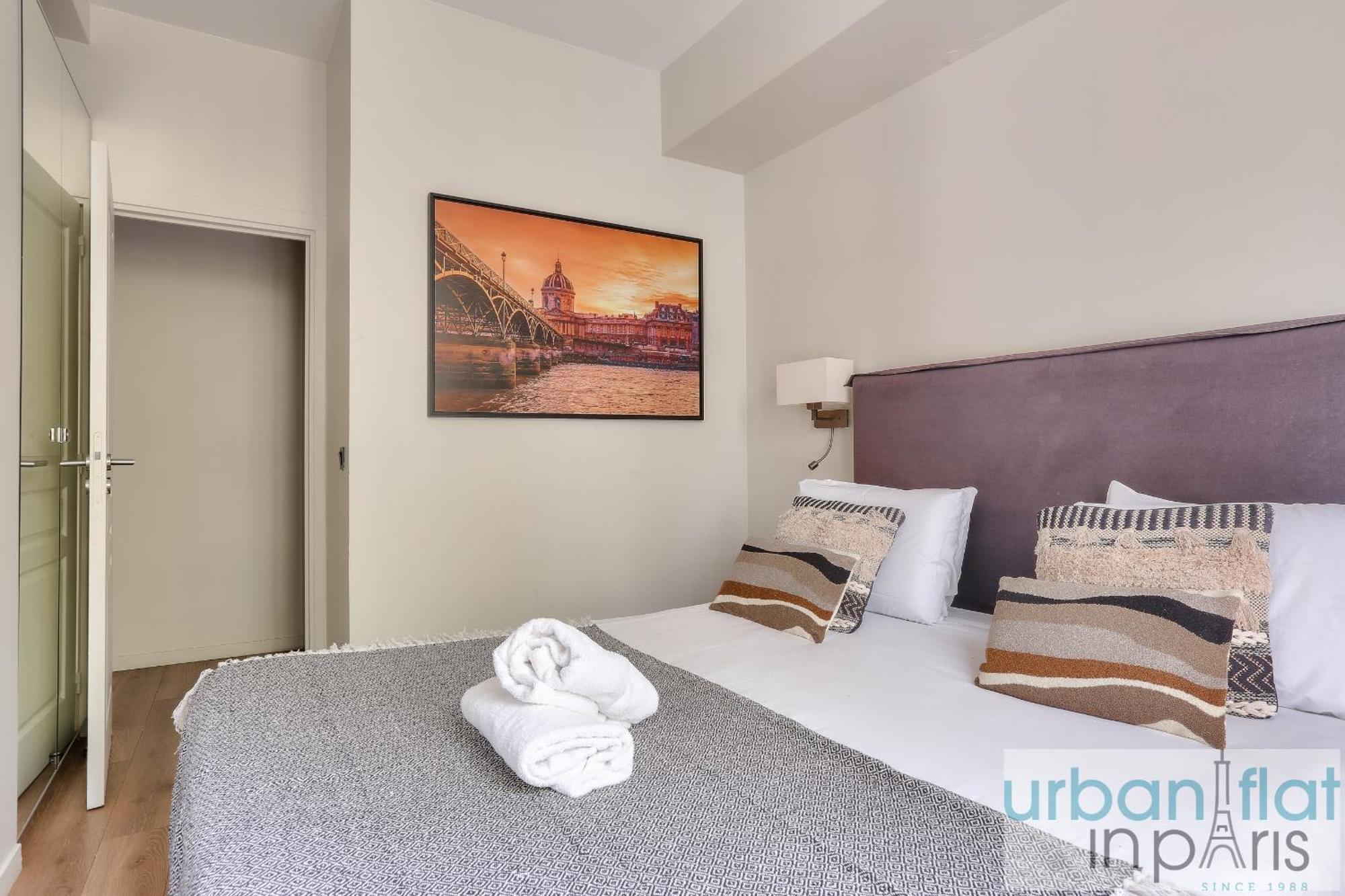 60-Luxury Parisian Home Sebastopol Екстериор снимка