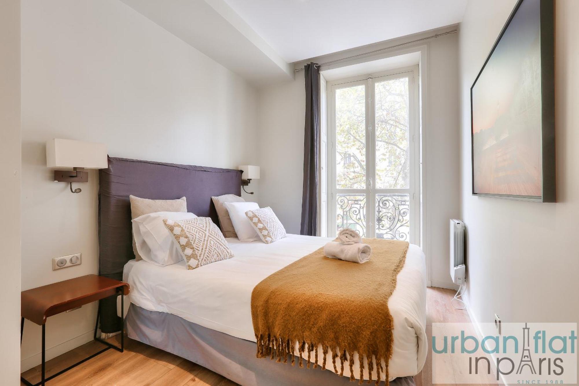 60-Luxury Parisian Home Sebastopol Екстериор снимка